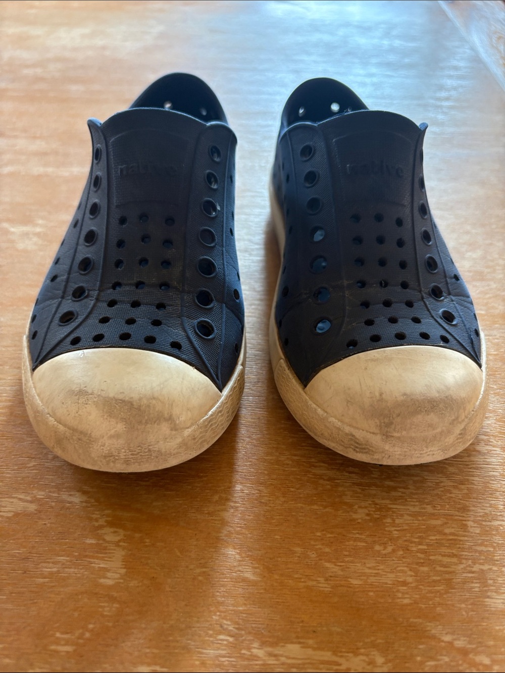 Native Kids Slip-On water shoes navy